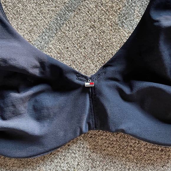 NWT Tommy Hilfiger Navy Underwire Bra - Picture 5 of 7